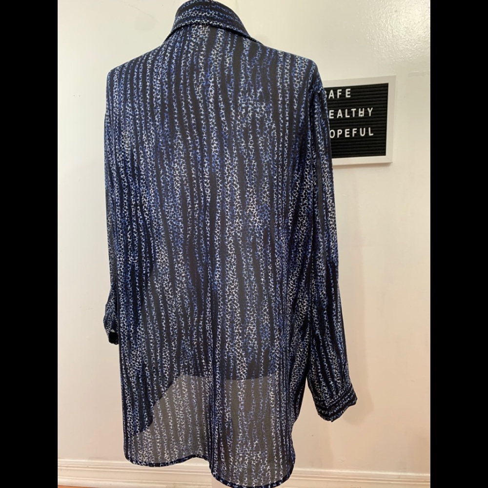 Michael Kors Animal Print Button Down Navy and White Blouse - Picture 3 of 11